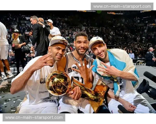 铁血柔情:丹尼尔·科米尔与凯恩·维拉斯奎兹——那场从未发生却足以震古烁今的巅峰之战 铁血柔情:丹尼尔·科米尔与凯恩·维拉斯奎兹——那场从未发生却足以震古烁今的巅峰之战